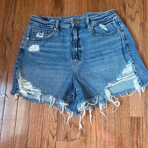 Distressed AE denim shorts